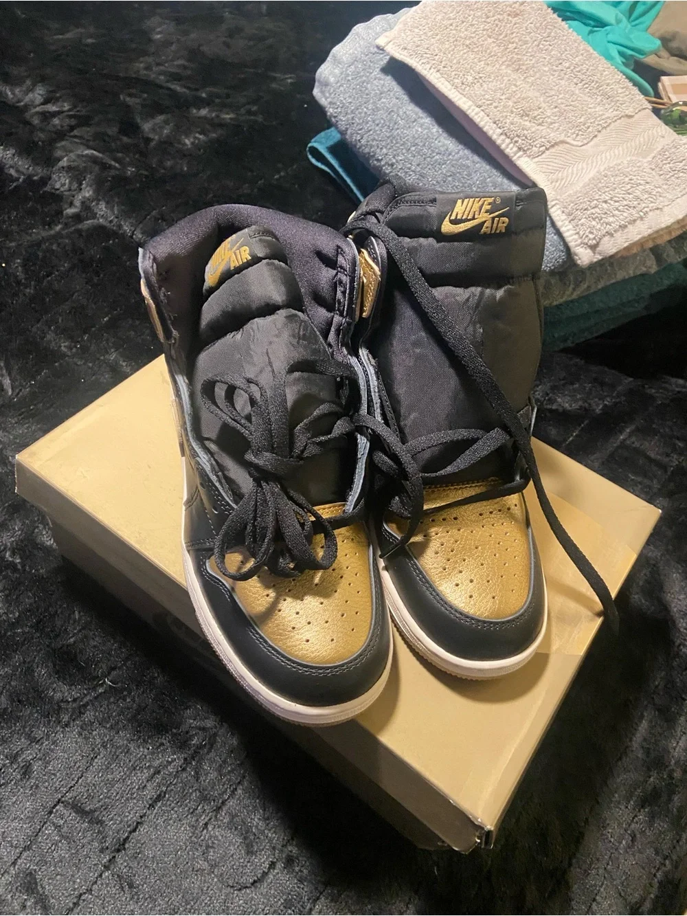 Nike Air Jordan 1 Mid Black & Metallic Gold Sneakers